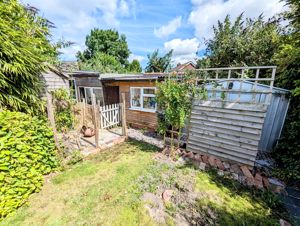 Photo 17- click for photo gallery